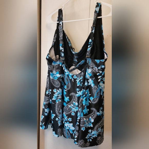 Colorful Swimsuit Top Size 24 Summer Swimwear Resort Beach Swimsuit Boho Tankini - Picture 4 of 7